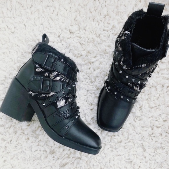 Kelsi Dagger Studded Metallic Faux Fur Ankle Black Leather Boot Women Sizes NWOB - Picture 13 of 14